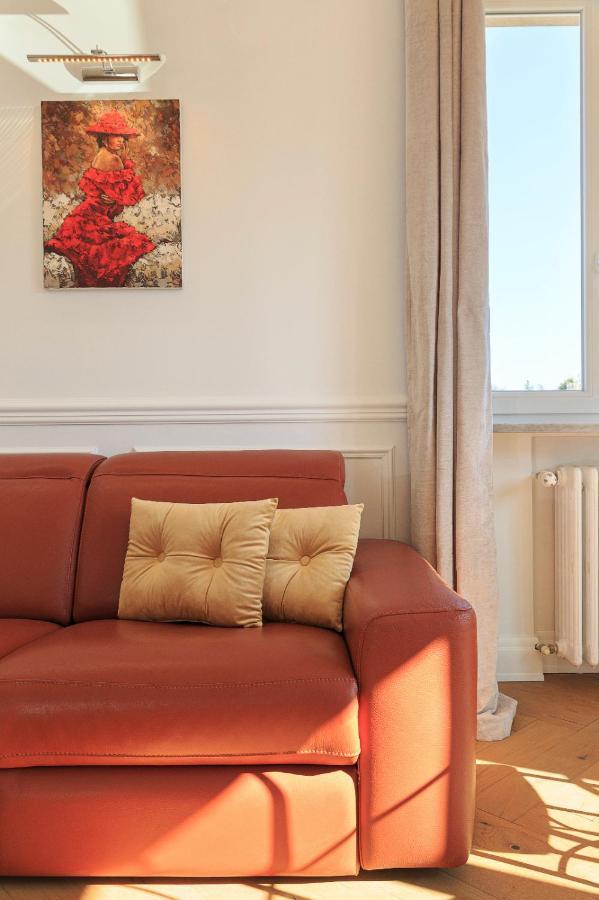 Apartamento Iris Lesa Exterior photo