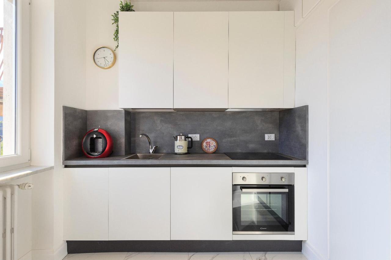 Apartamento Iris Lesa Exterior photo